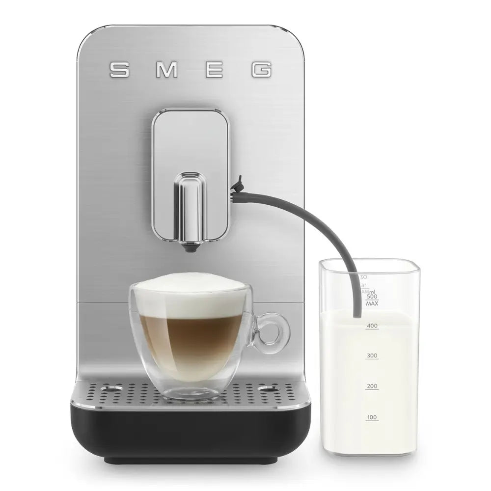 SMEG BCC13BLMUK Collezione Bean To Cup Coffee Machine with Integrated Milk System