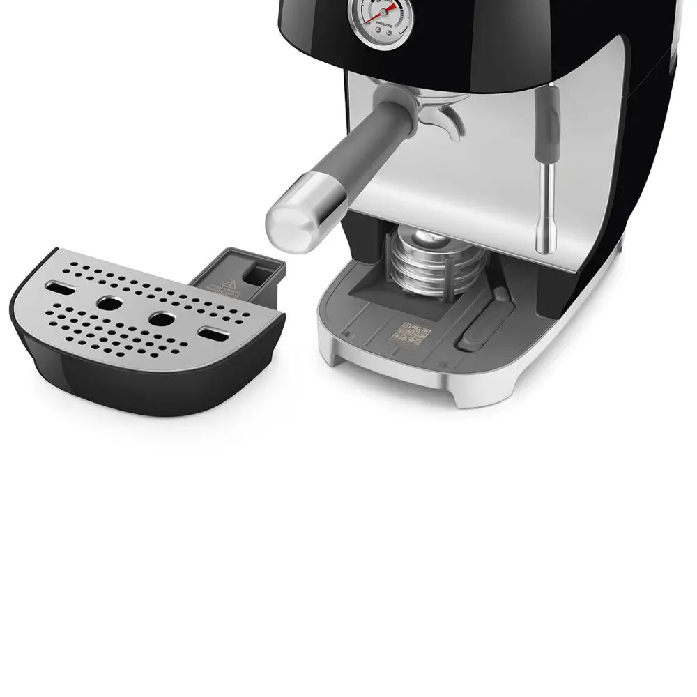 SMEG ECF03BLUK Cold Brew Traditional Espresso Machine