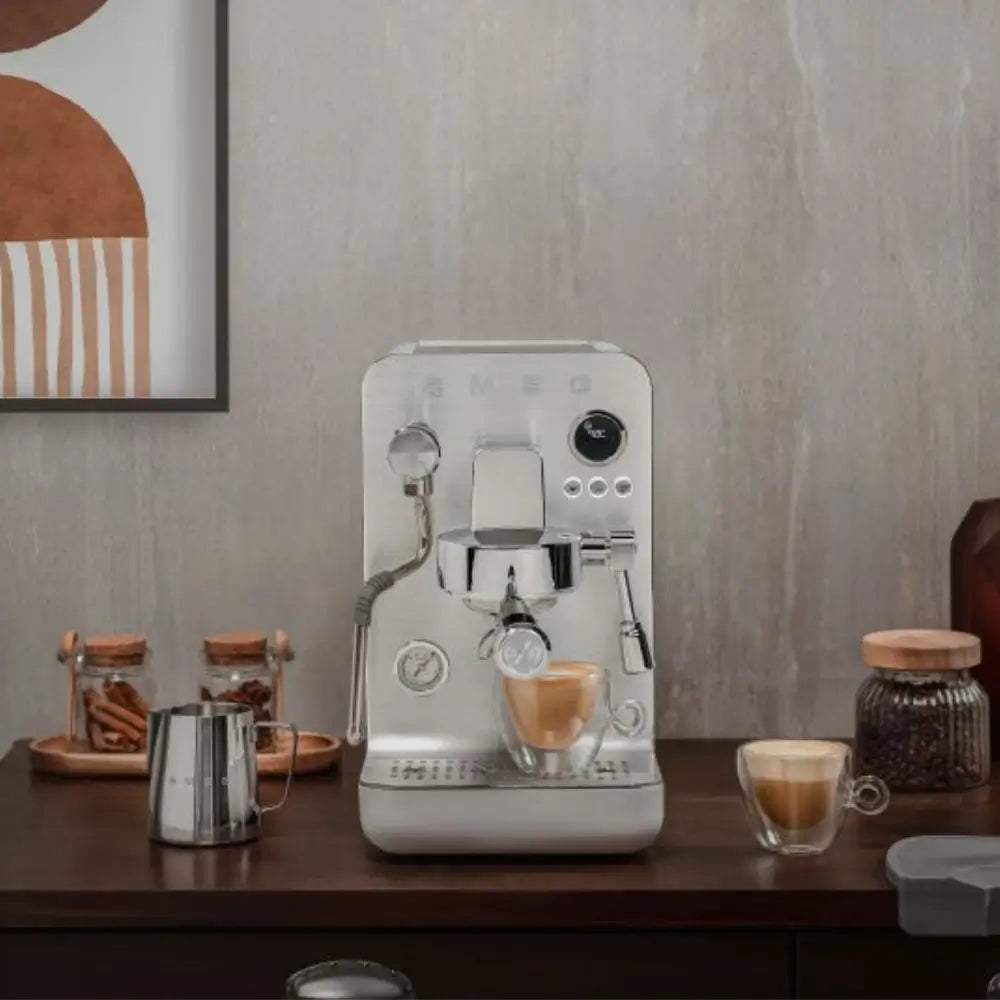 SMEG EMC02BLMUK Collezione Minipro Espresso Coffee Machine